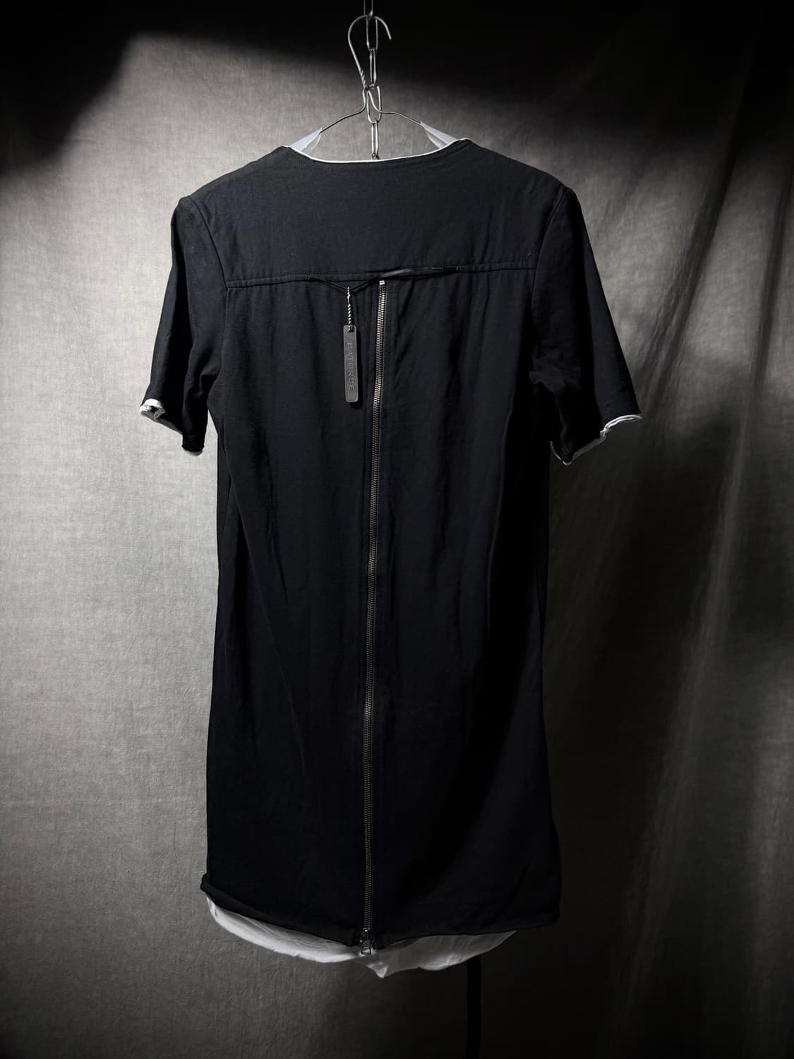 Catorce Back Zip Layered T Shirt 상품이미지8