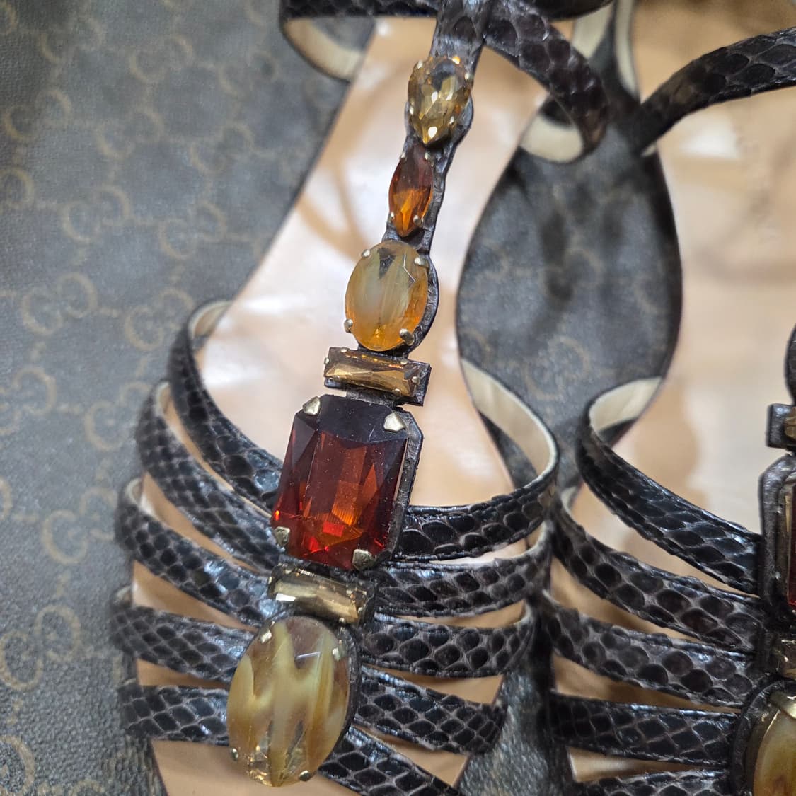 돌체앤가바나 보석 샌들 상품이미지3