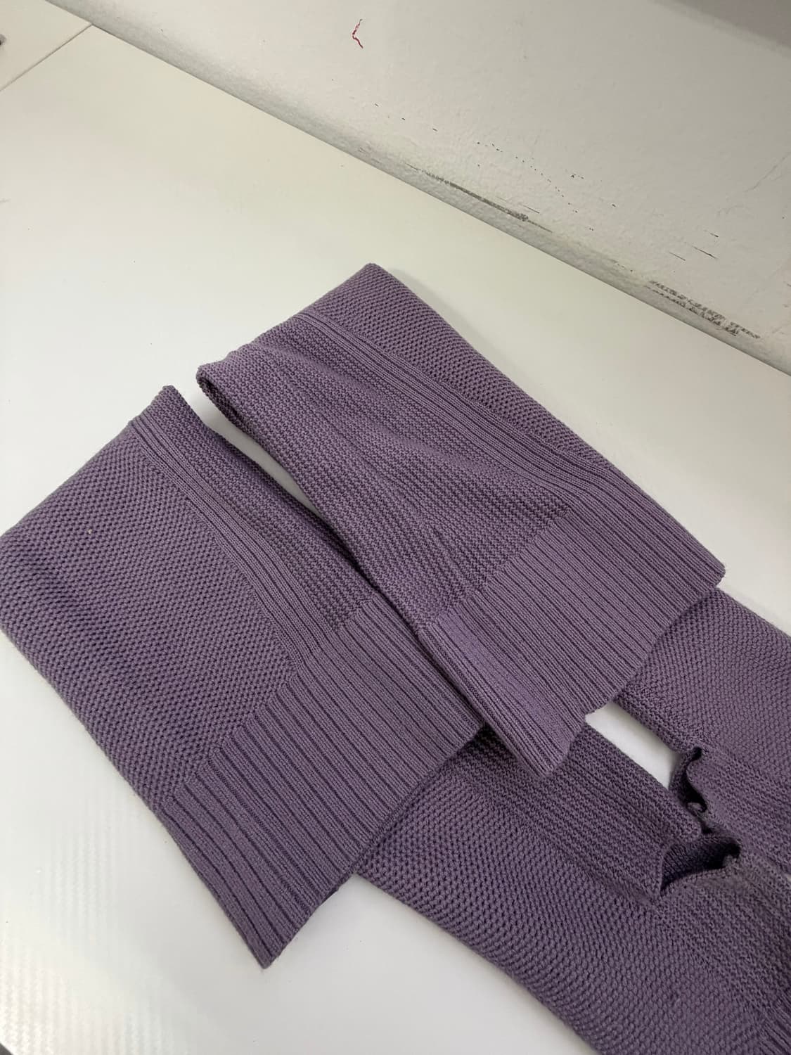 정품) 룰루레몬 에볼루션 레그 워머 70x13 상품이미지1