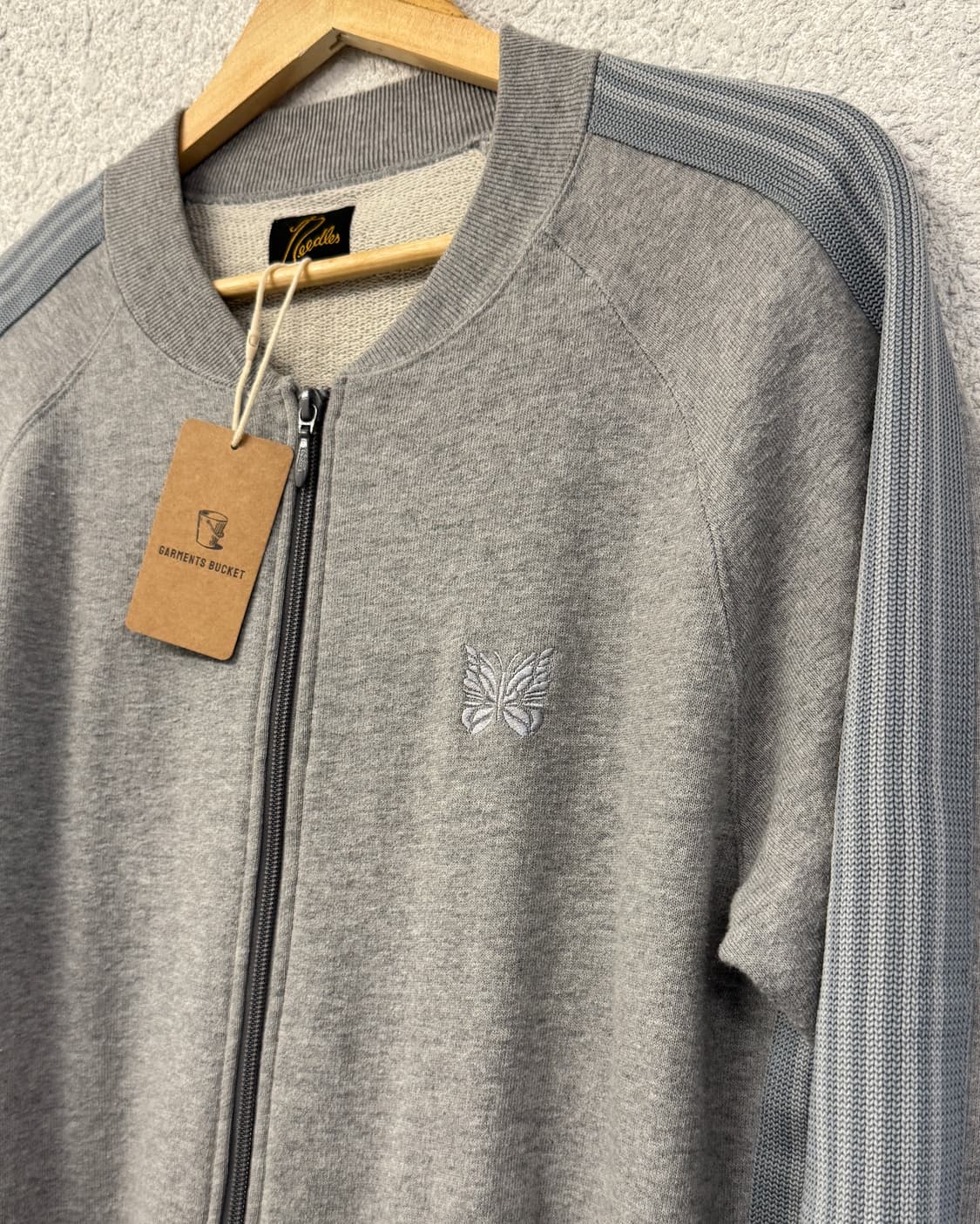 니들스 스튜디오스 별주 스웻 트랙탑 상품이미지2