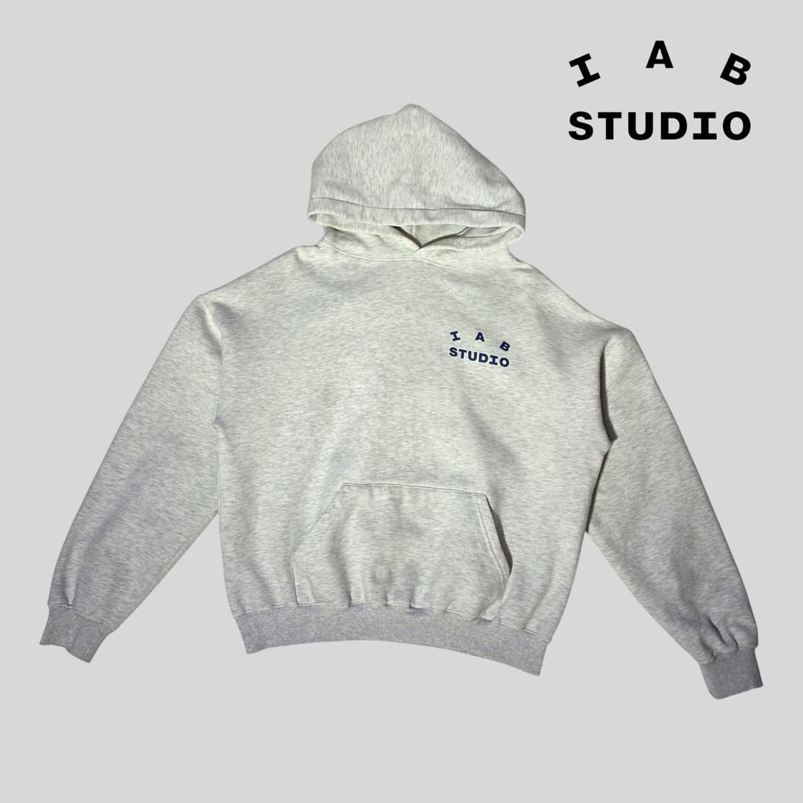 [L]아이앱 스튜디오 후드티 상품이미지1