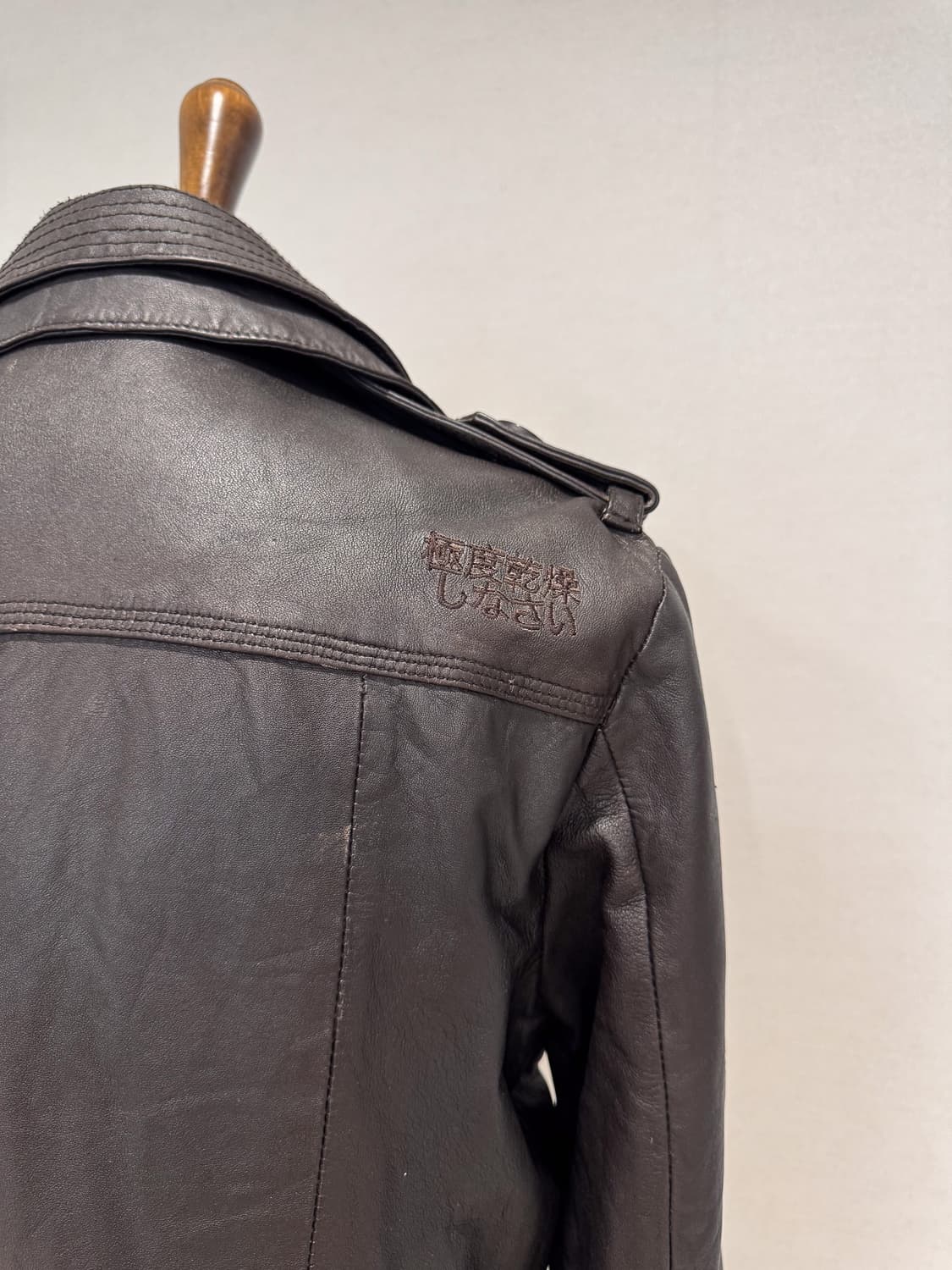 Superdry Originals 리얼 레더 필드 자켓 상품이미지8