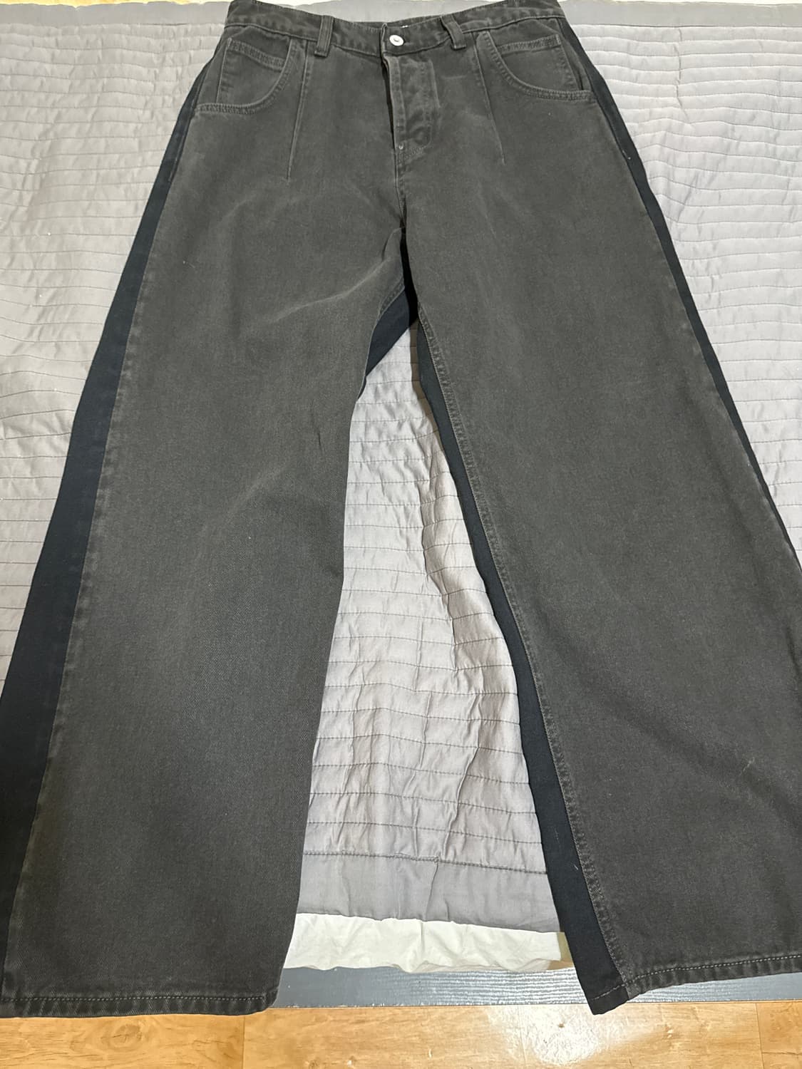  Two Face Jeans Dyed Charcoal 해칭룸 투톤 바지 상품이미지2