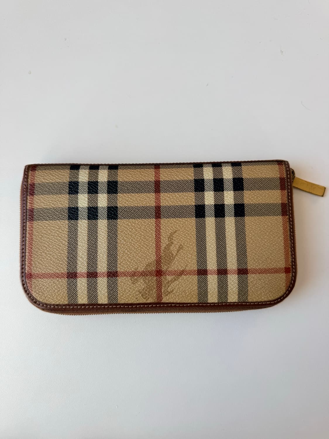 버버리 가죽 장지갑 상품이미지2