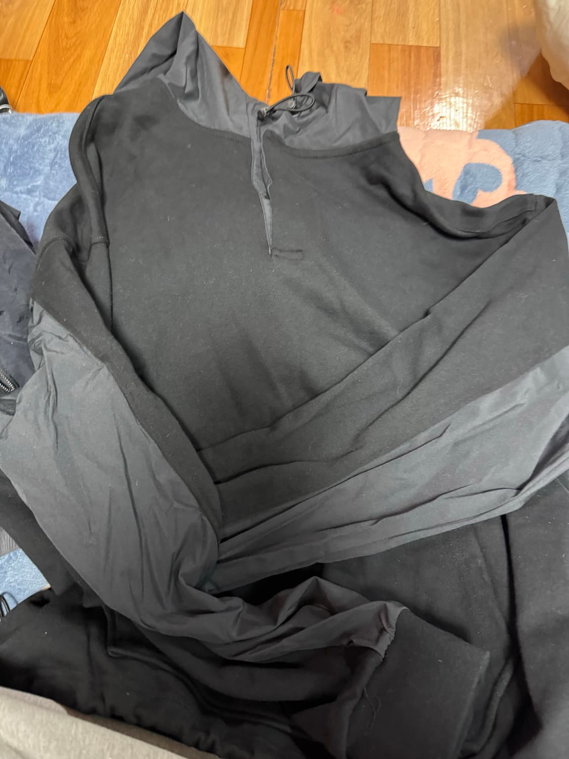 세컨드모놀로그 블랙 스트링 후드티 M거의 새제품 상품이미지3