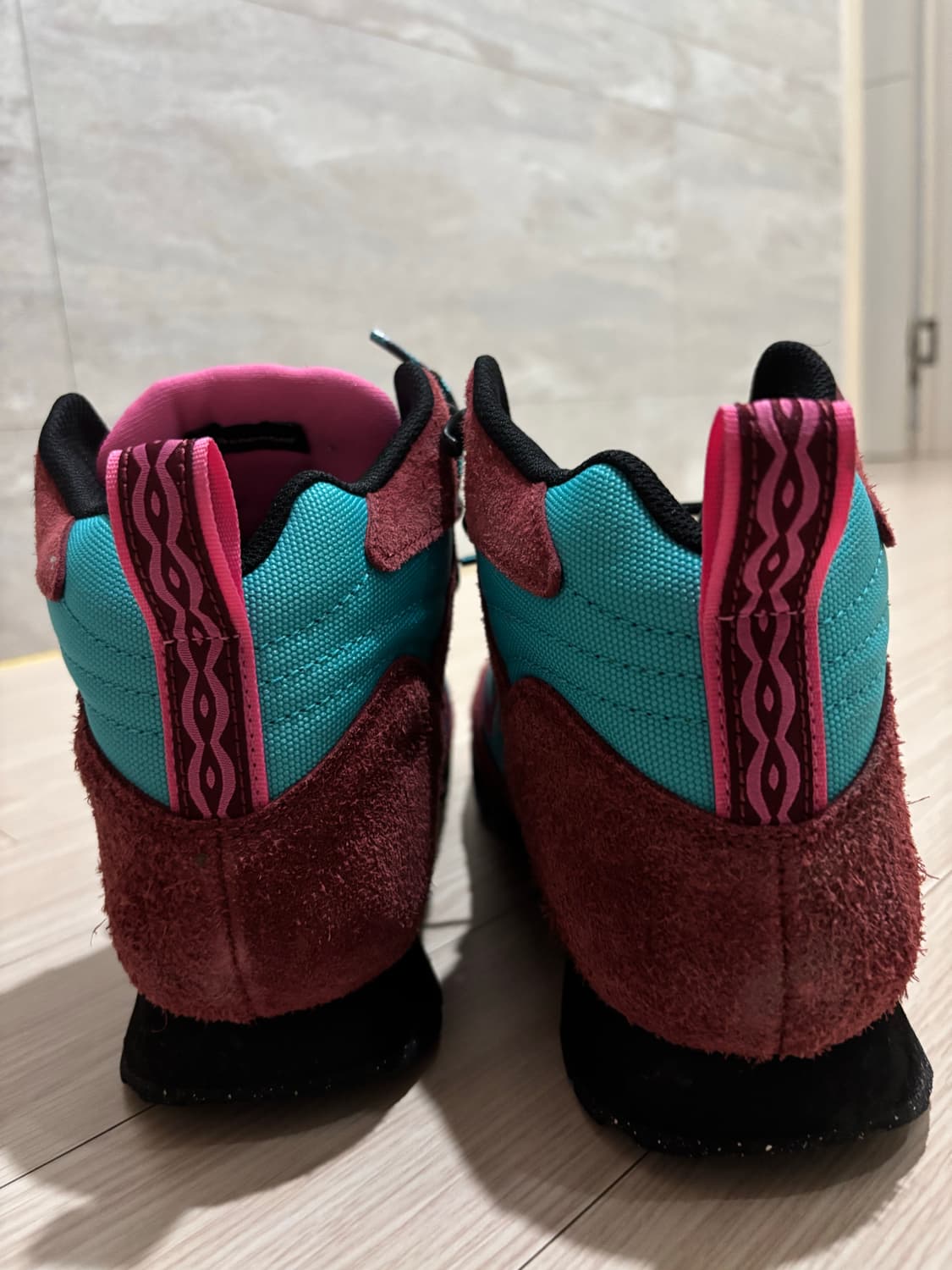 나이키 acg 미드 상품이미지3