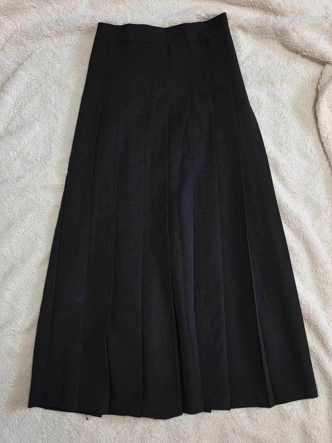 블랙 롱 플리츠 스커트 상품이미지1