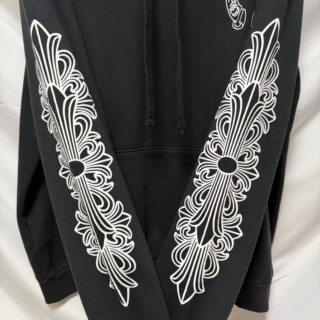 [S+급/L] 크롬하츠 홀스슈 플로랄 후드티 블랙 상품이미지6