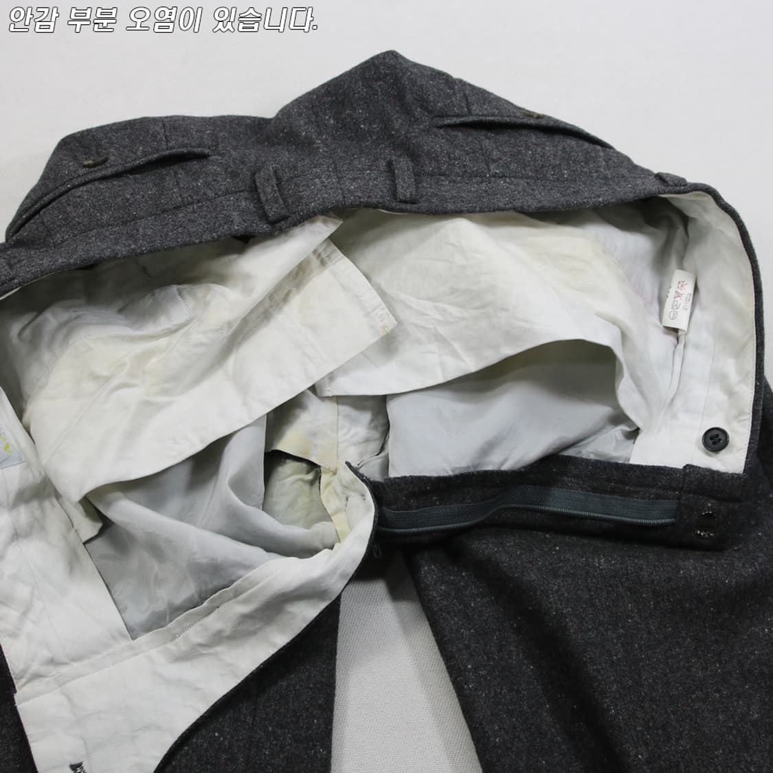 (착용컷) Aquascutum 울 슬랙스 (남성용 31) 상품이미지8