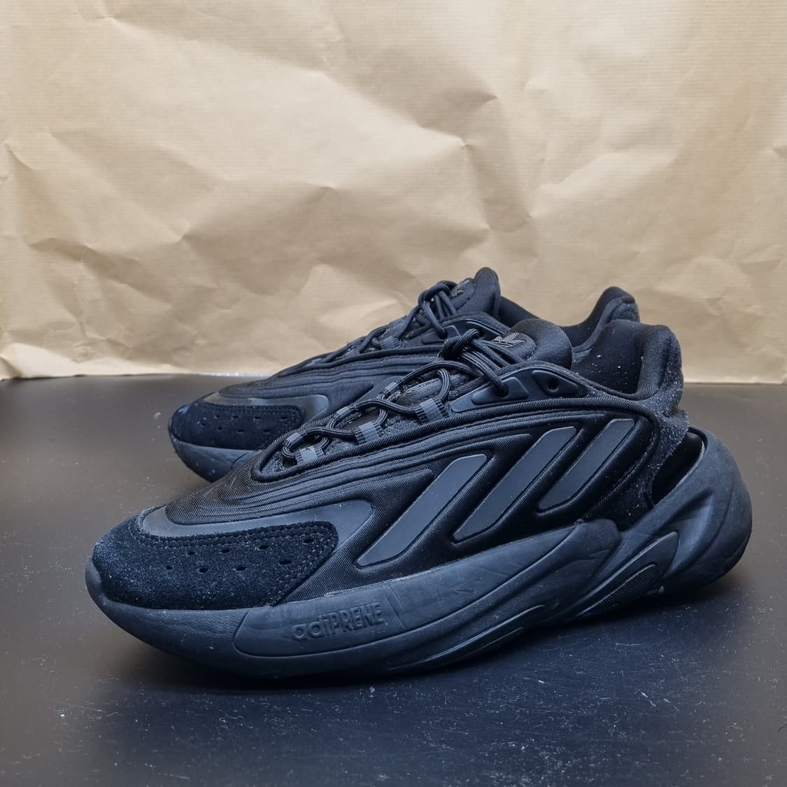 아디다스 오젤리아 여성운동화240  상품이미지1