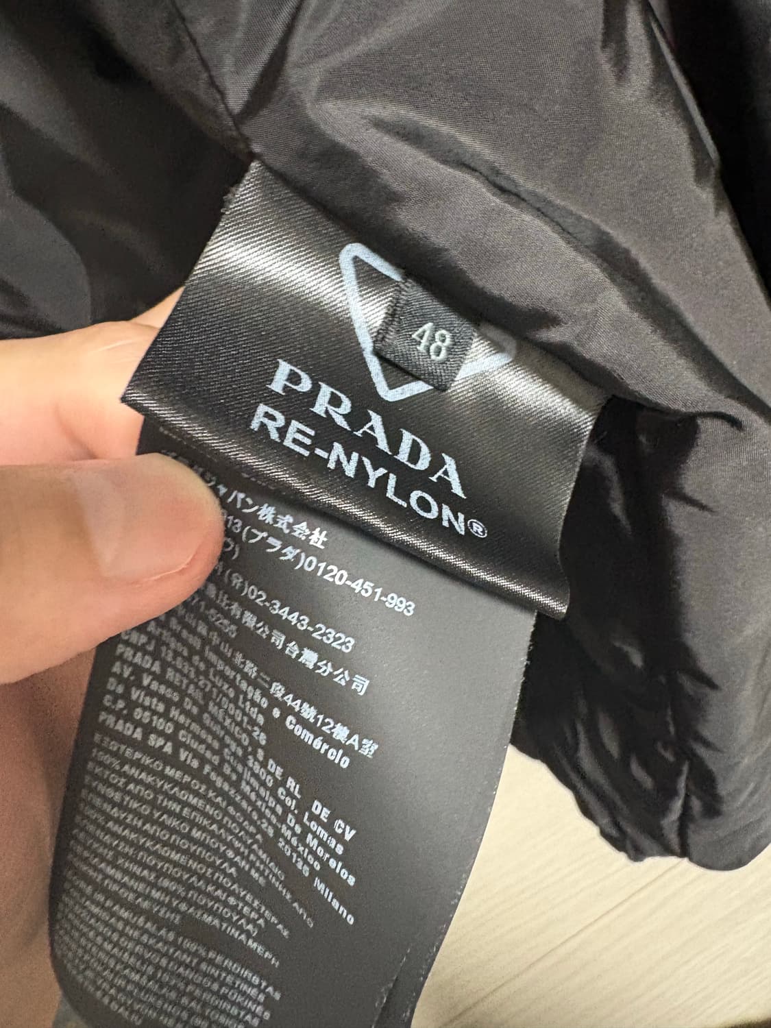 프라다 리나일롱 패딩 sgb112 48 상품이미지3