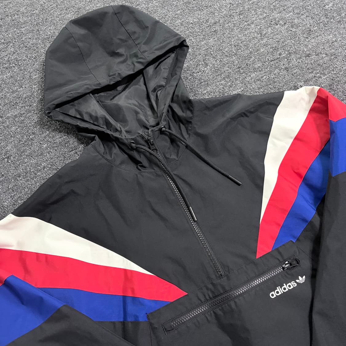 아디다스 폰탄카 웜업 상품이미지3