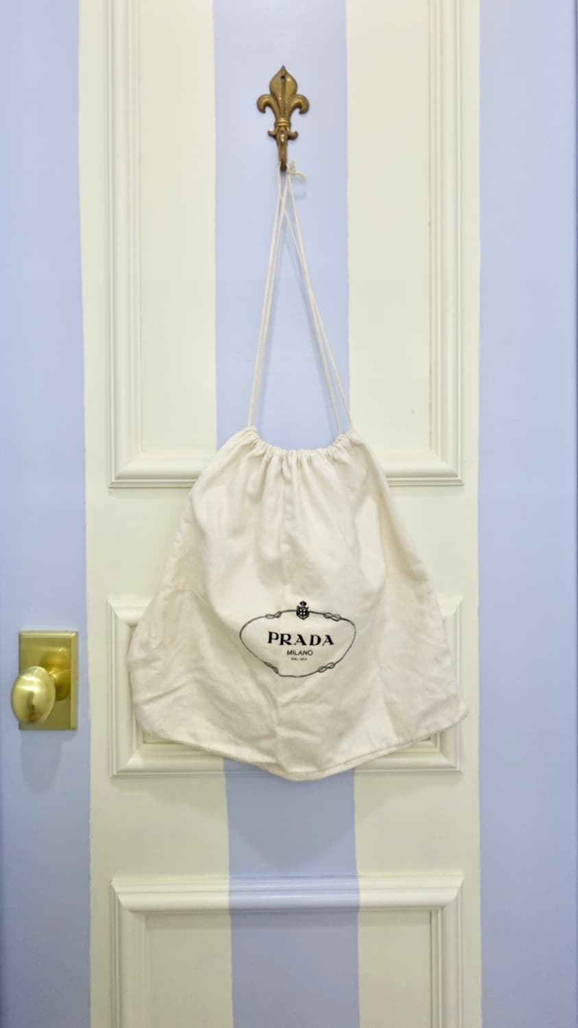 프라다 포코노 나일론 원버클 크로스백 (주우재백) 상품이미지10