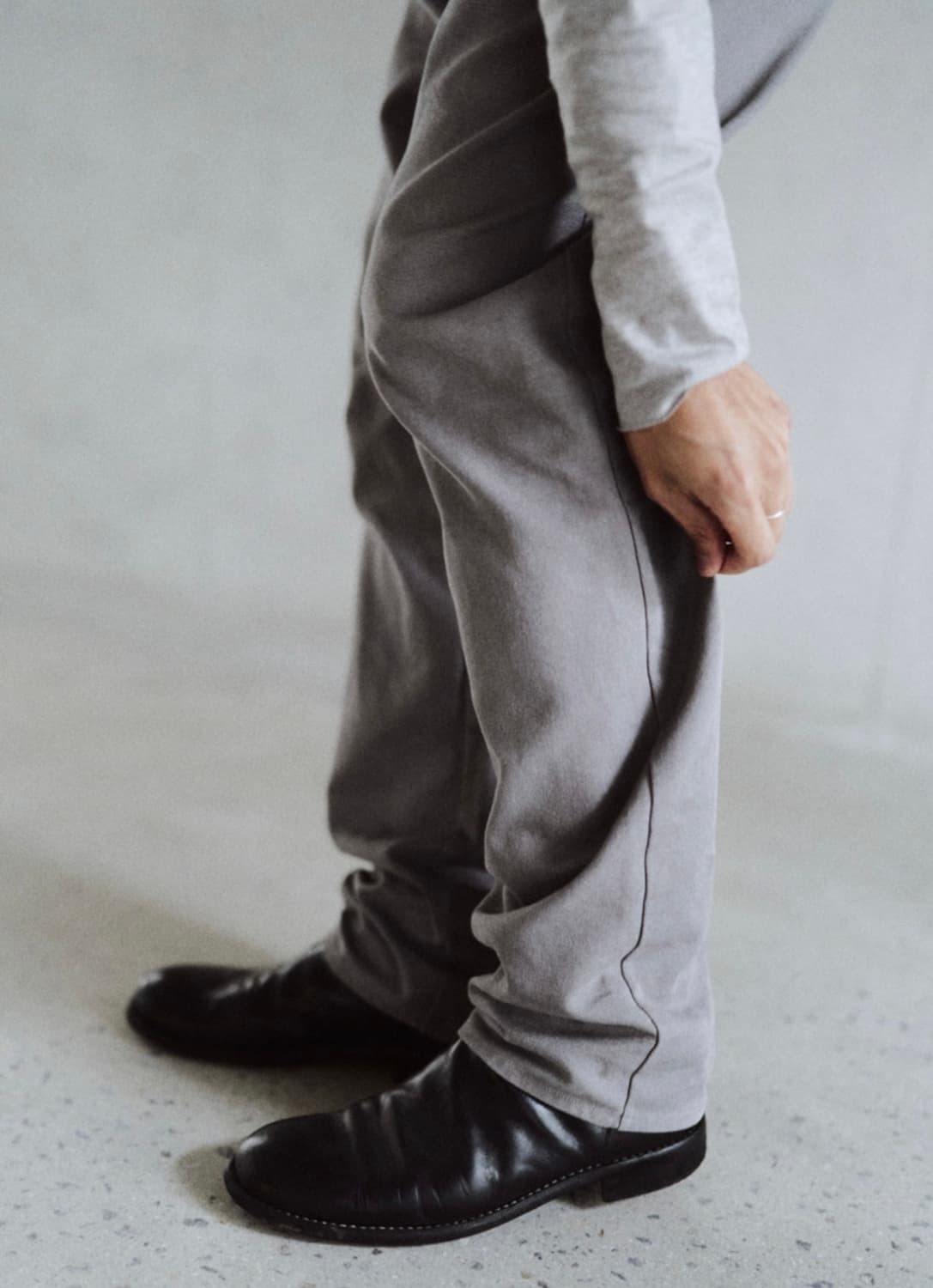 mono prive Textured Straight Pants grey 상품이미지1