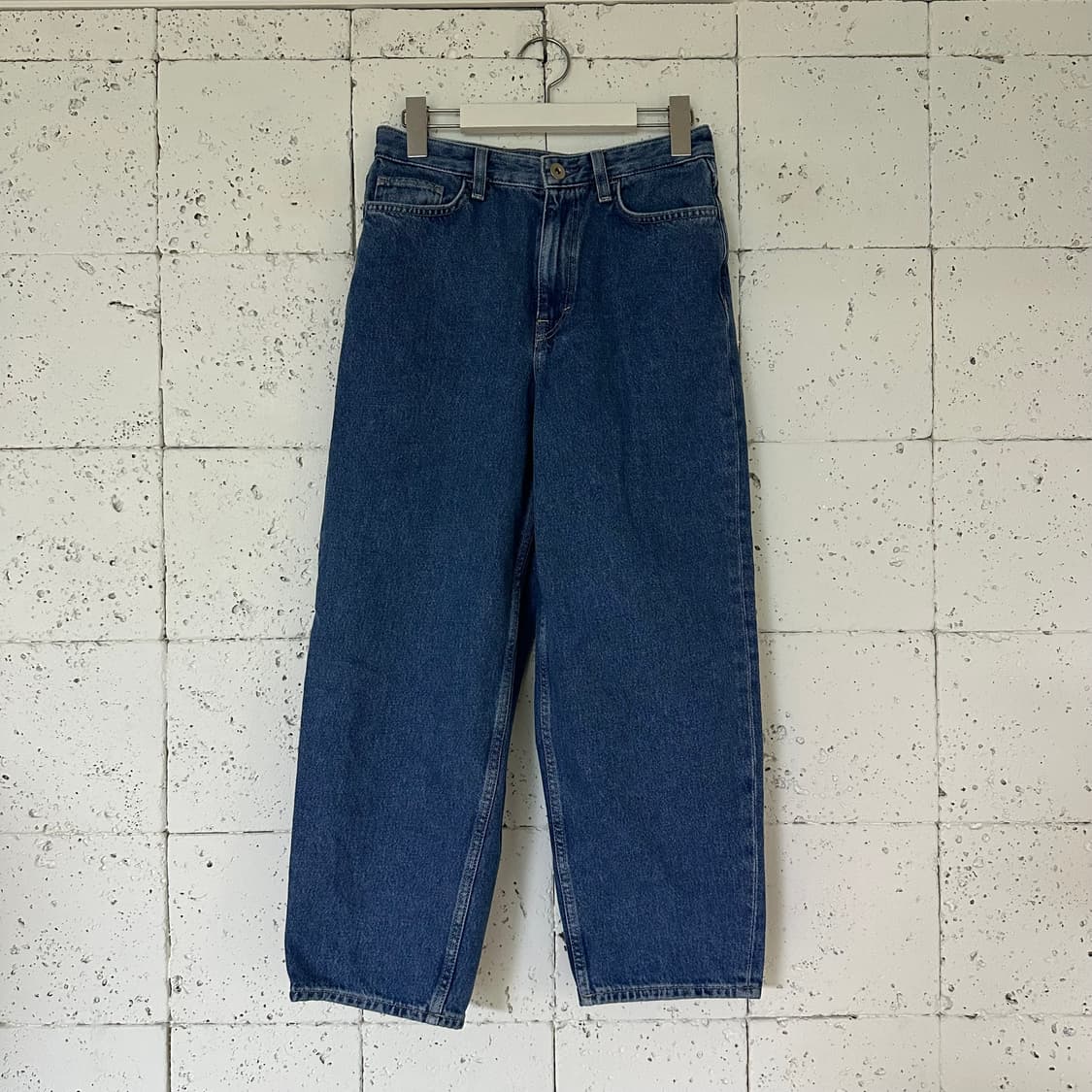 우먼26 COS 코스 테이퍼드 데님 상품이미지1