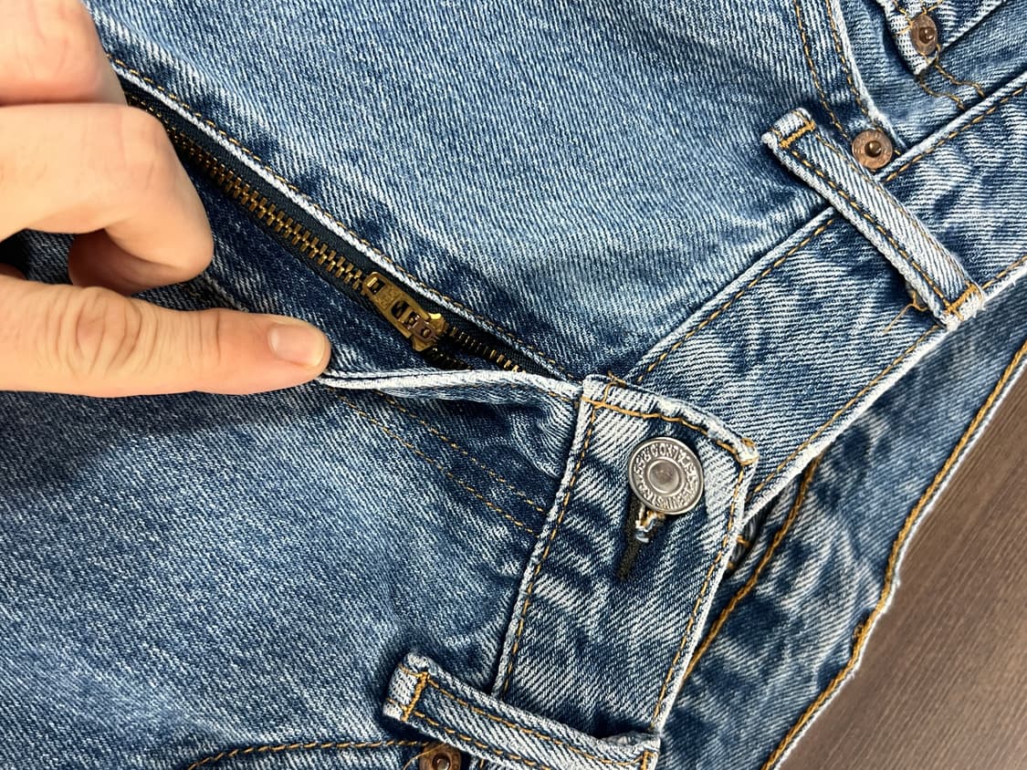 Levis 리바이스 505 레귤러 스트레이트핏 연청 데님 팬츠 상품이미지6
