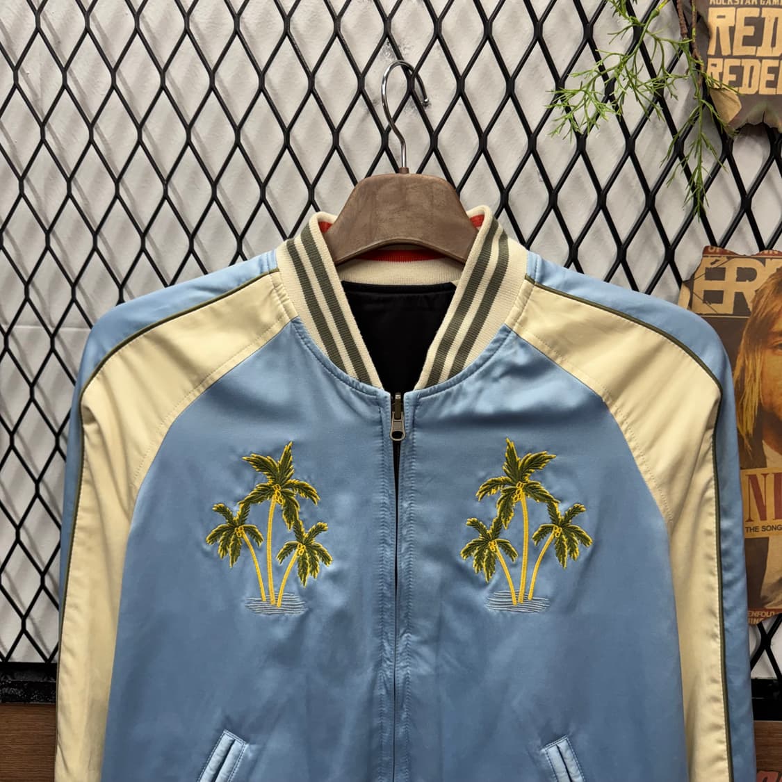 리바이스 리버시블 새틴 스카쟌 팜트리 자수 포인트 아이보리 상품이미지5