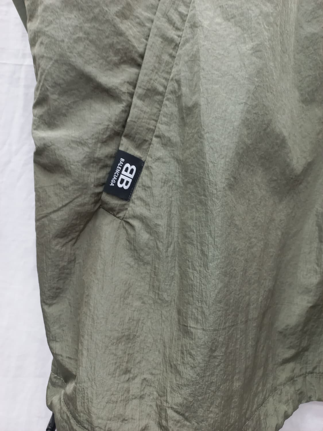 발렌시아가 반집업 올리브 그린 사이즈 남110 상품이미지8