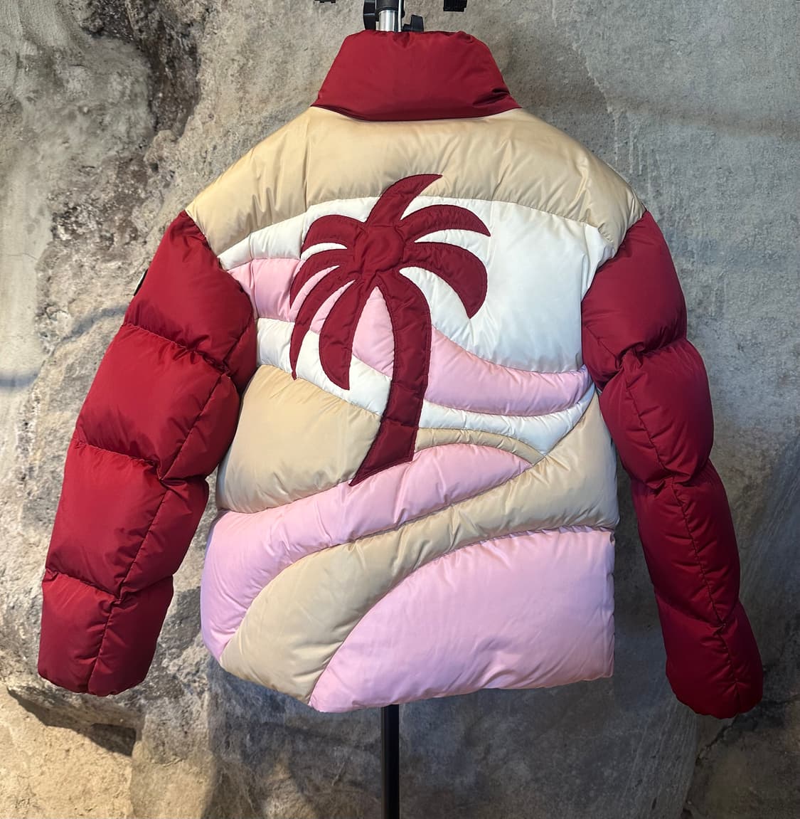 몽클레어 x 팜엔젤스 파나민트(Panamint) 쇼트 다운 패딩 상품이미지2