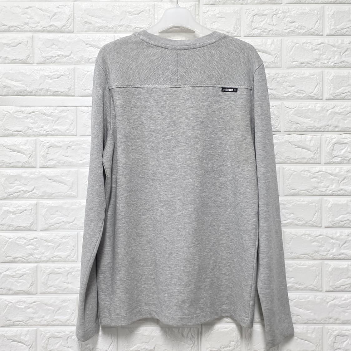 택포_ 데상트 스위스 스키팀 맨투맨 M 상품이미지4