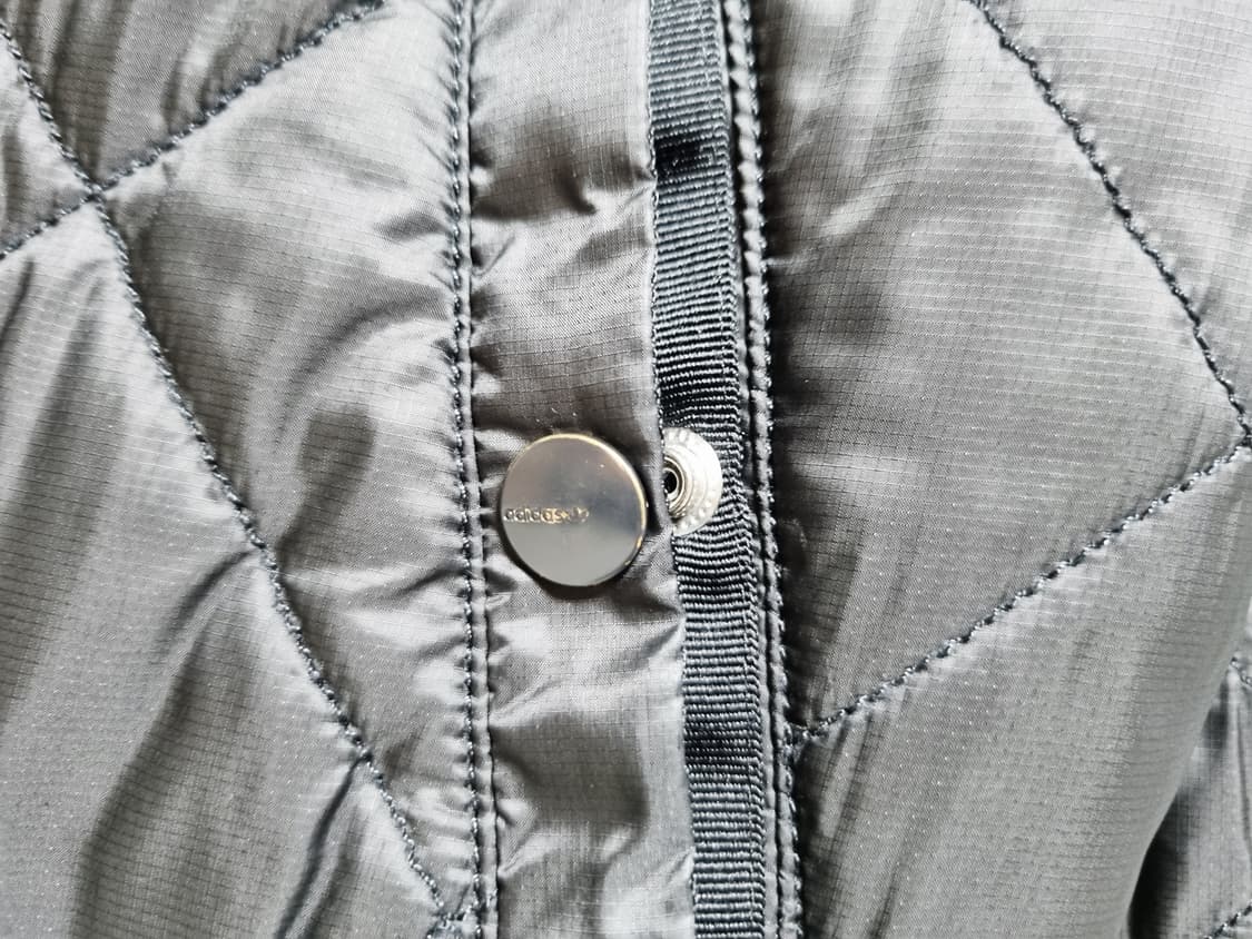 남성 아디다스 OG 불꽃 트레포일 퀼팅 슈퍼스타 봄버 점퍼 자켓 패딩 상품이미지4