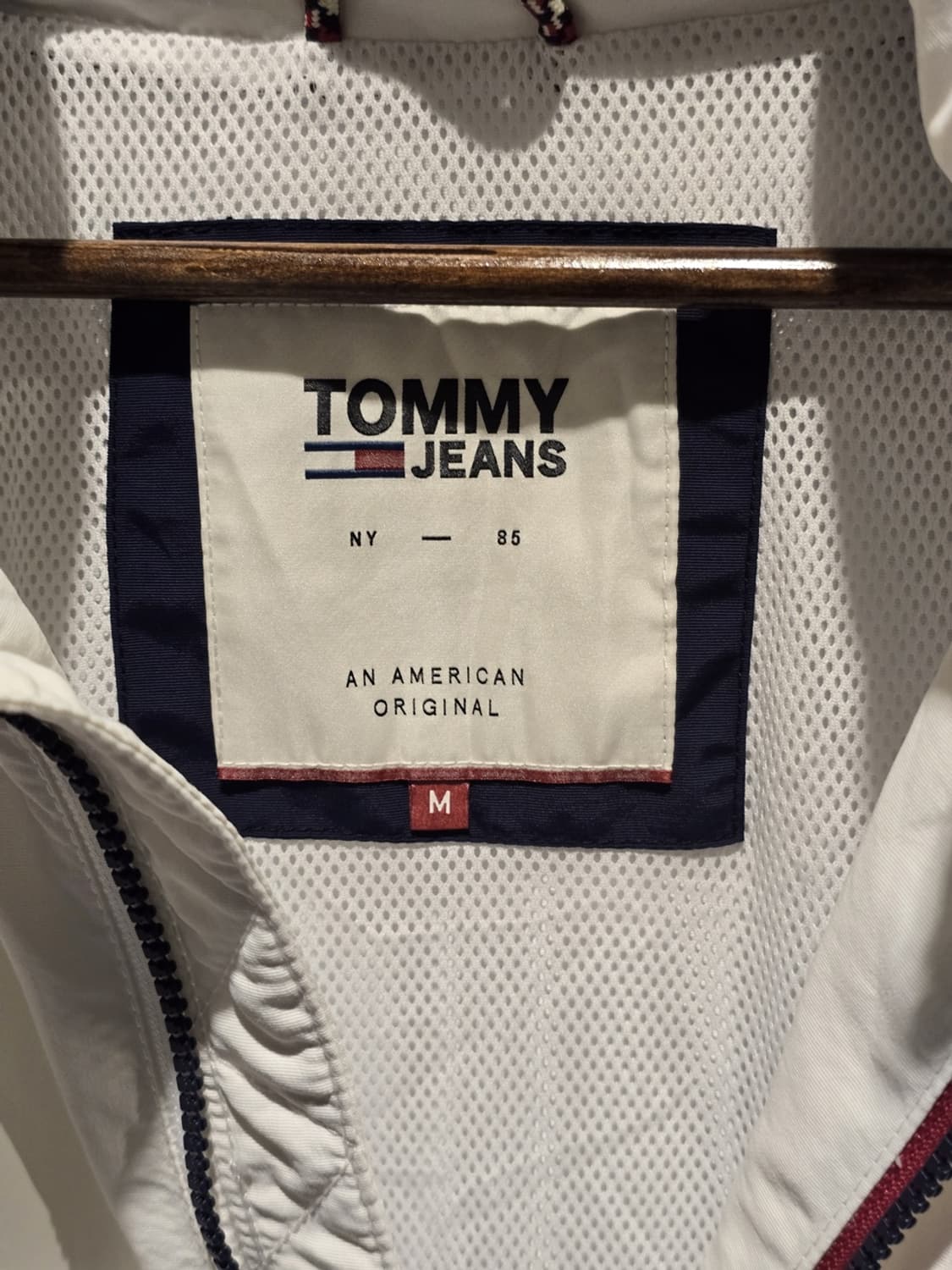 Tommy Jeans Color Block Track Jacket 상품이미지4