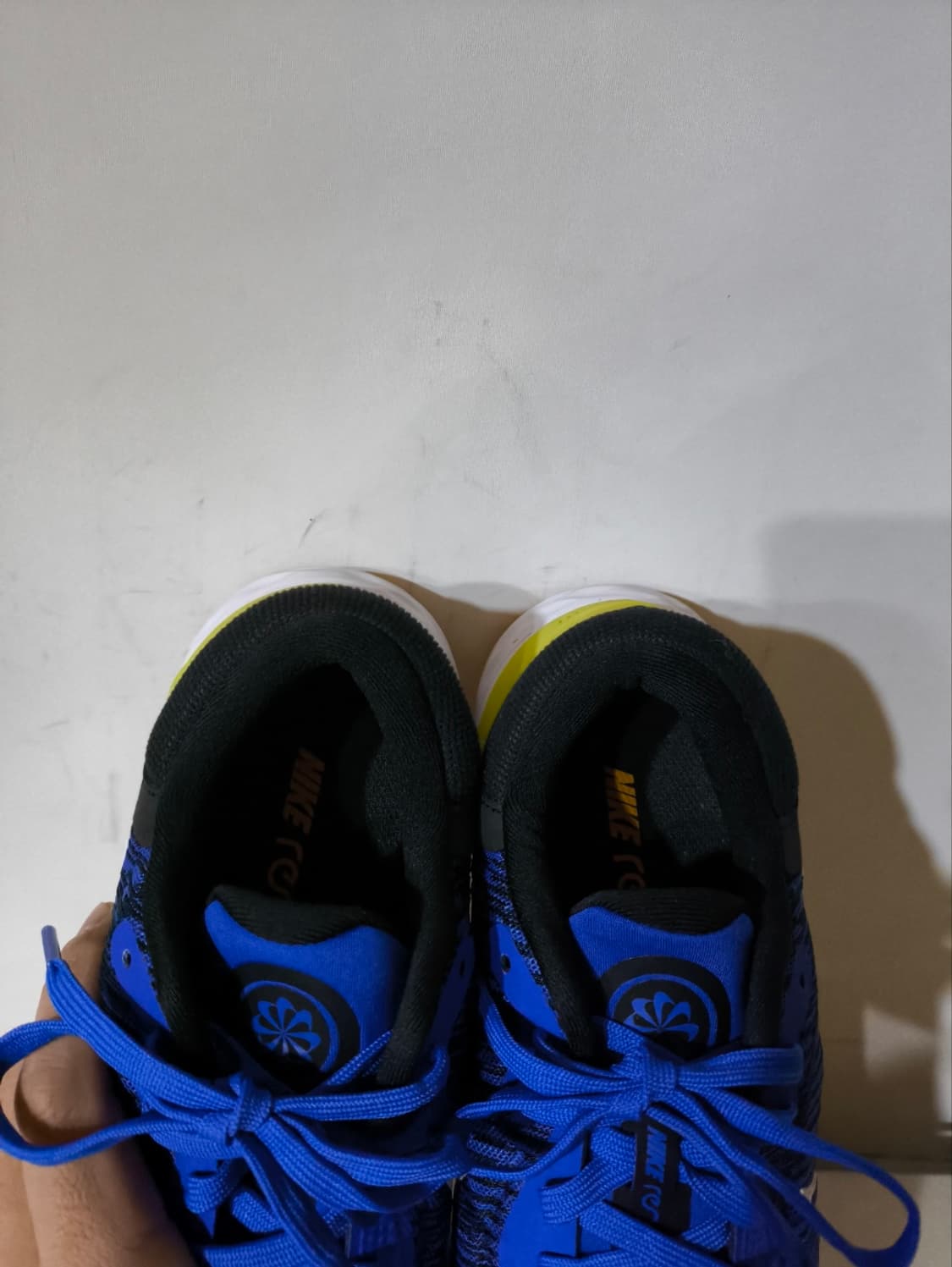 255mm 나이키 리뉴 런 4 레이서 런닝화  상품이미지6