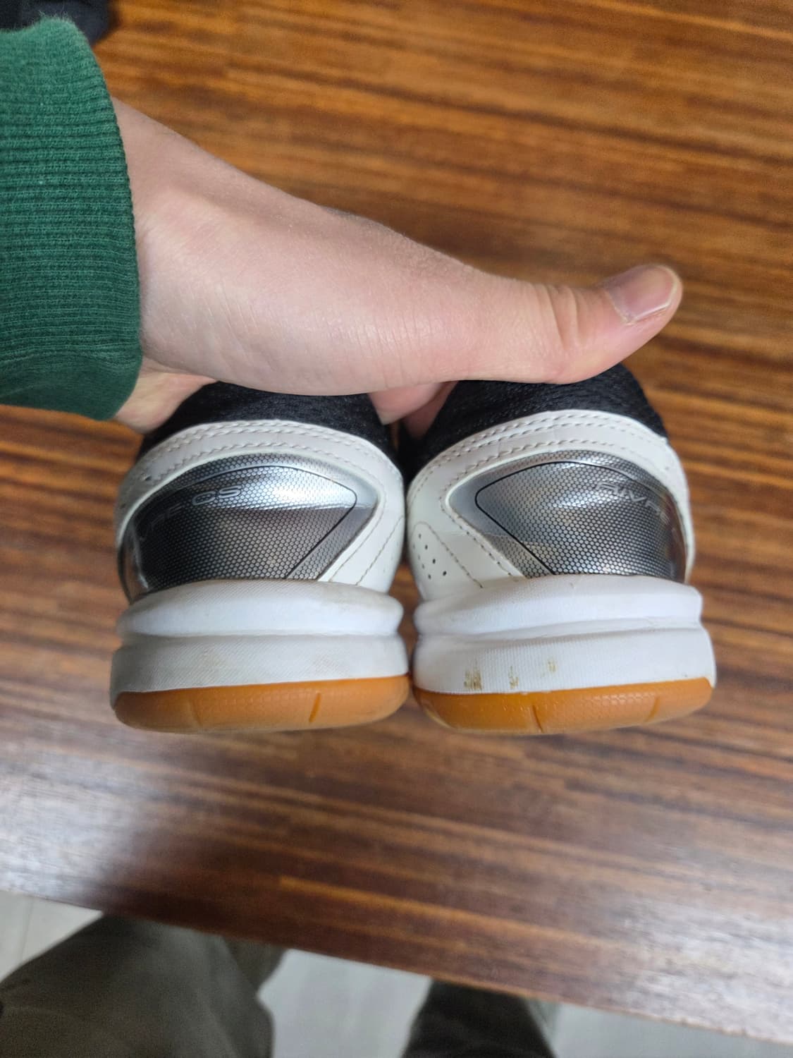 아식스 리브레 cs 인도어화 245 상품이미지4