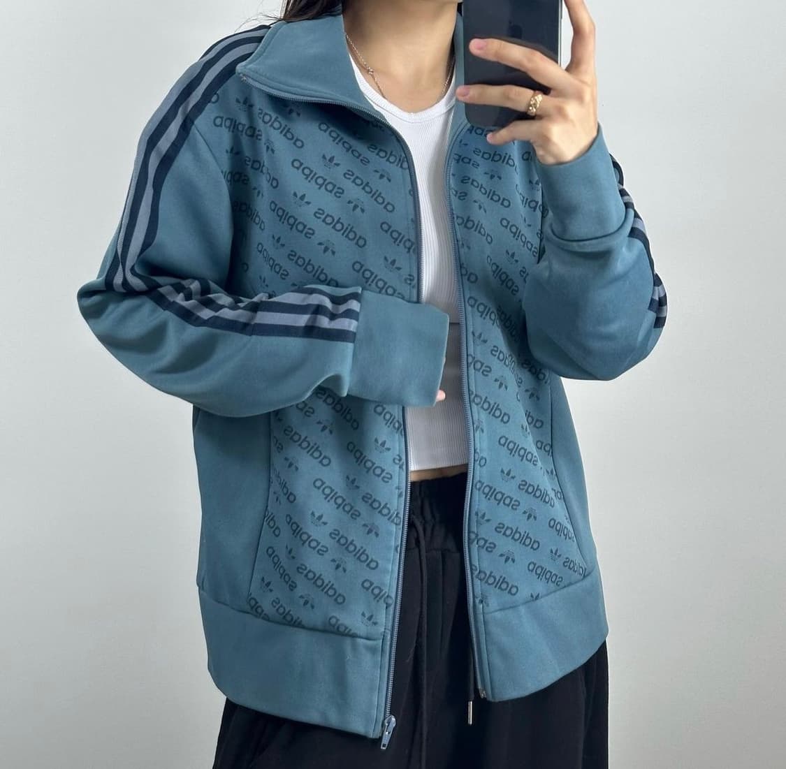 아디다스 00s 로고플레잉 져지 상품이미지1