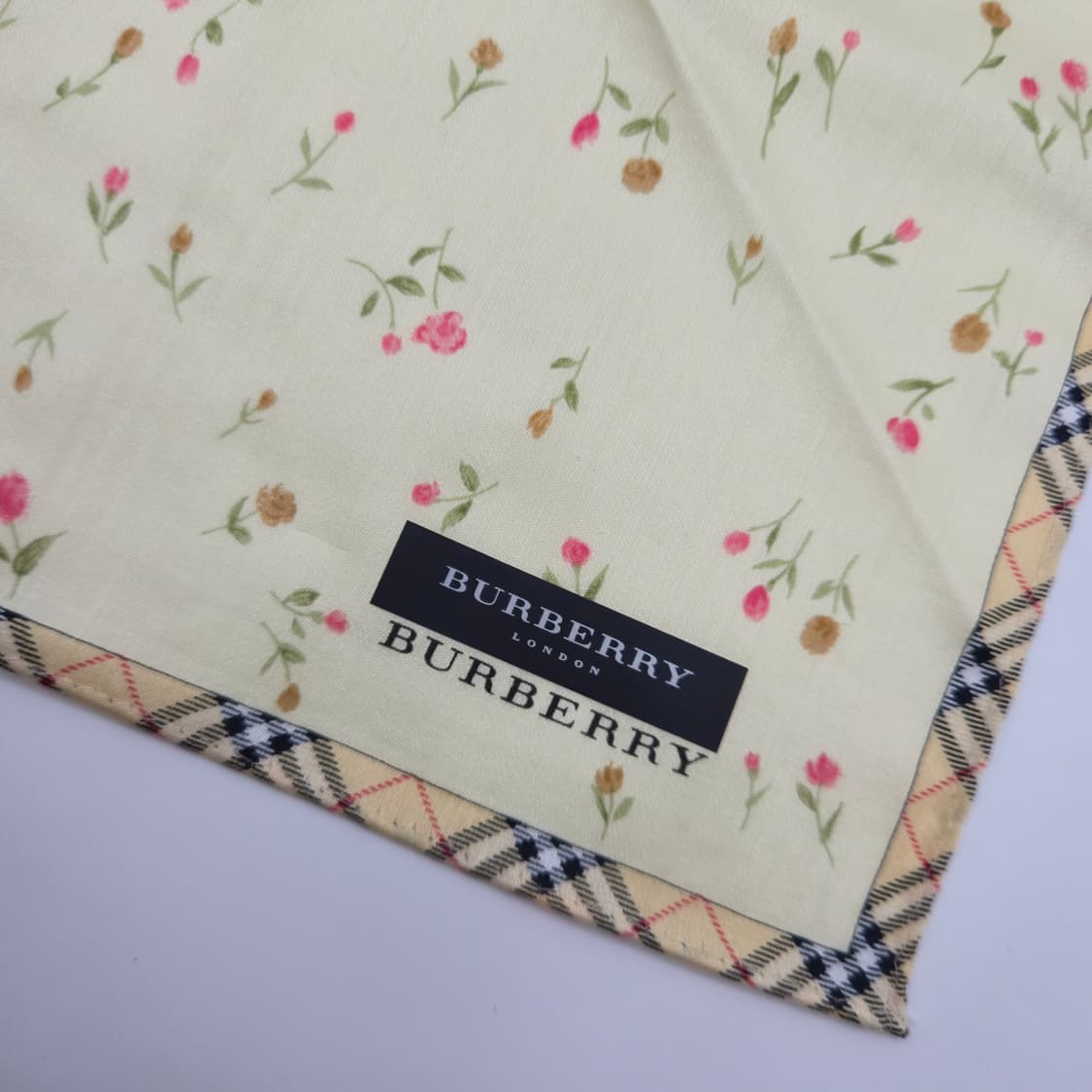 BURBERRY 버버리 손수건 스카프 [JBSFC10454-662-04] 상품이미지5