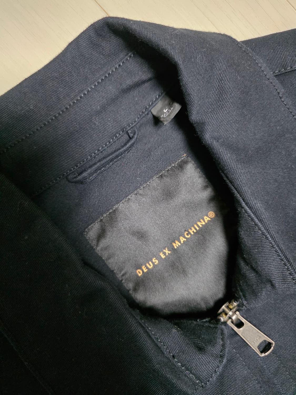 데우스엑스마키나  스몰자수로고 워크자켓 블랙 L 상품이미지3
