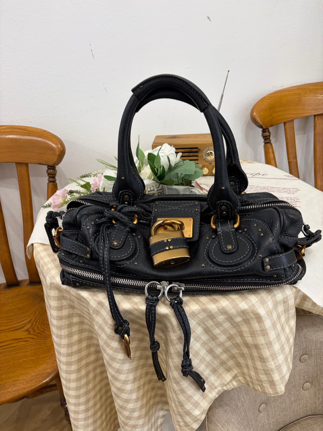 [A+ 정품] 끌로에 패딩턴백 블랙 금장 상품이미지10