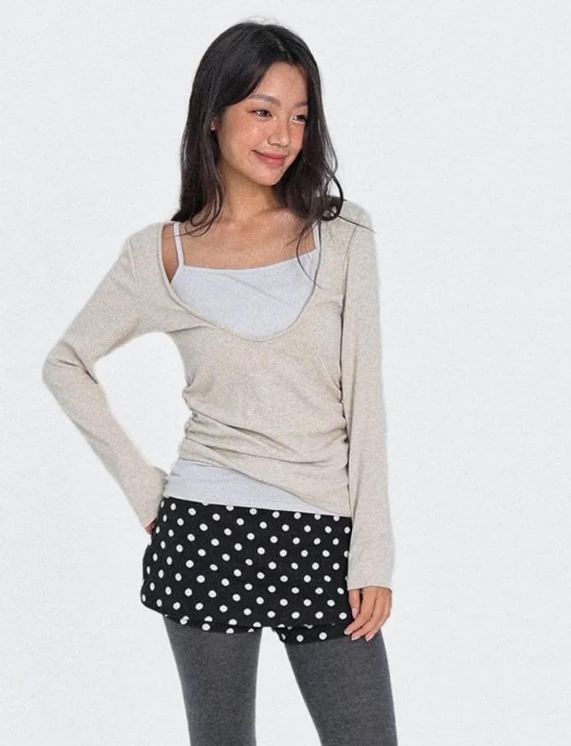 오운서 올드 메모리 레이어드 언발란스 롱슬리브 상품이미지1