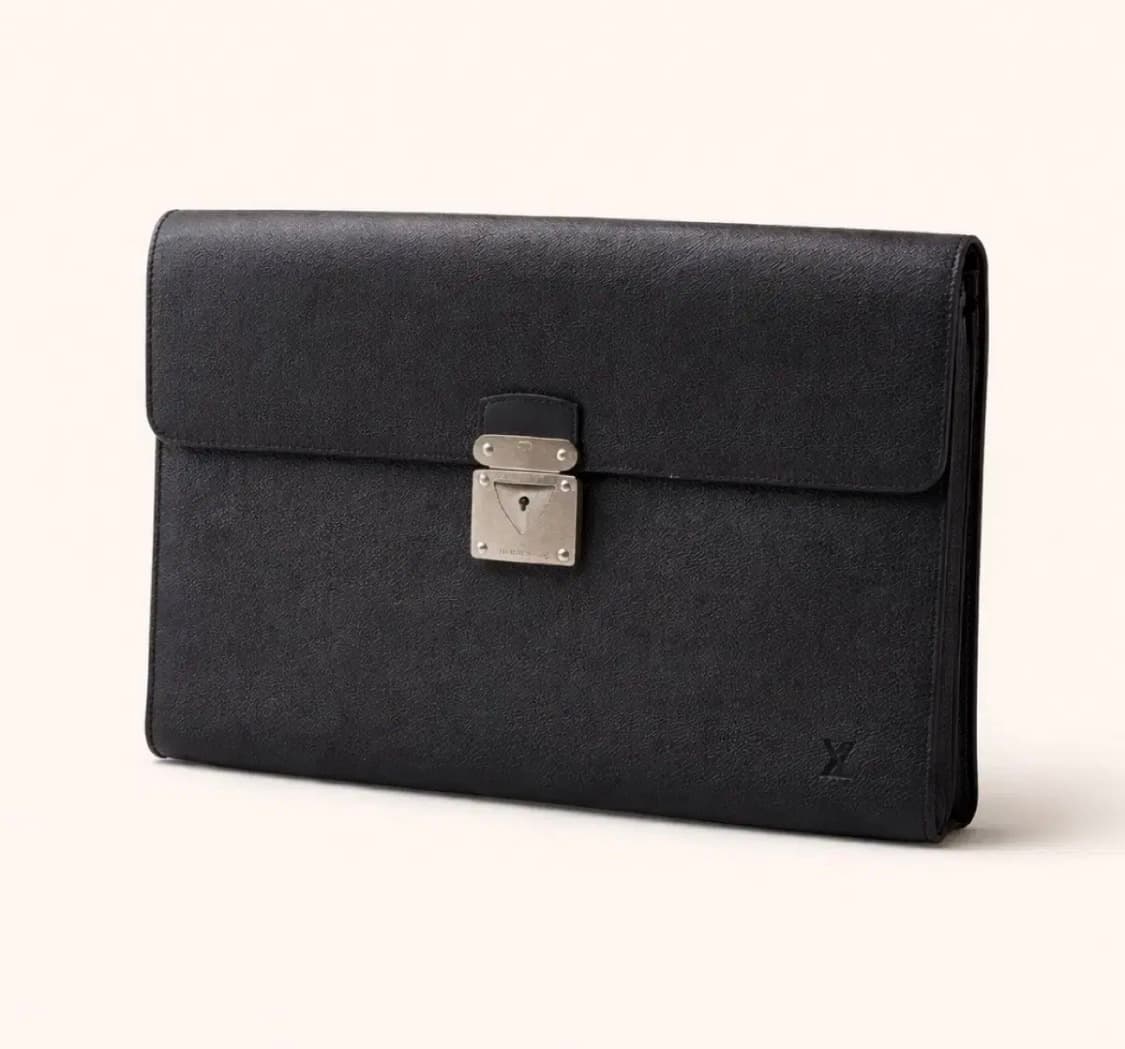 [S급] 루이비통 라귀토 클러치 판매합니다!!! 상품이미지1