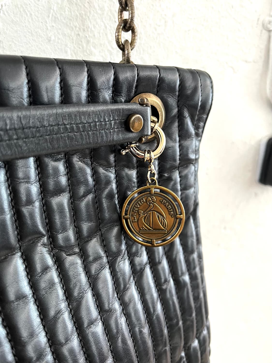 랑방 체인 레더백 상품이미지5