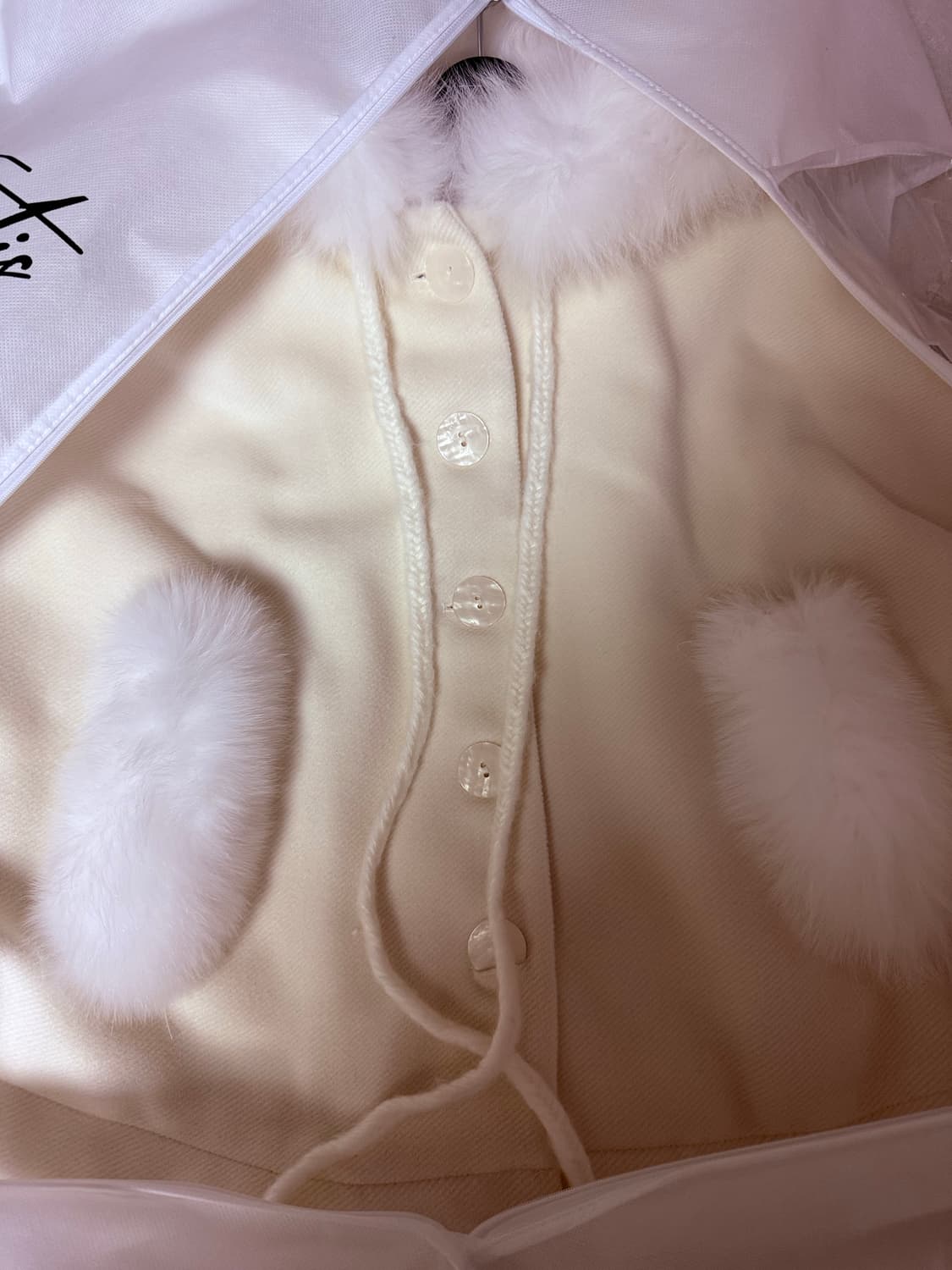 (새상품) 더티스 폭스퍼 케이프 S 상품이미지3