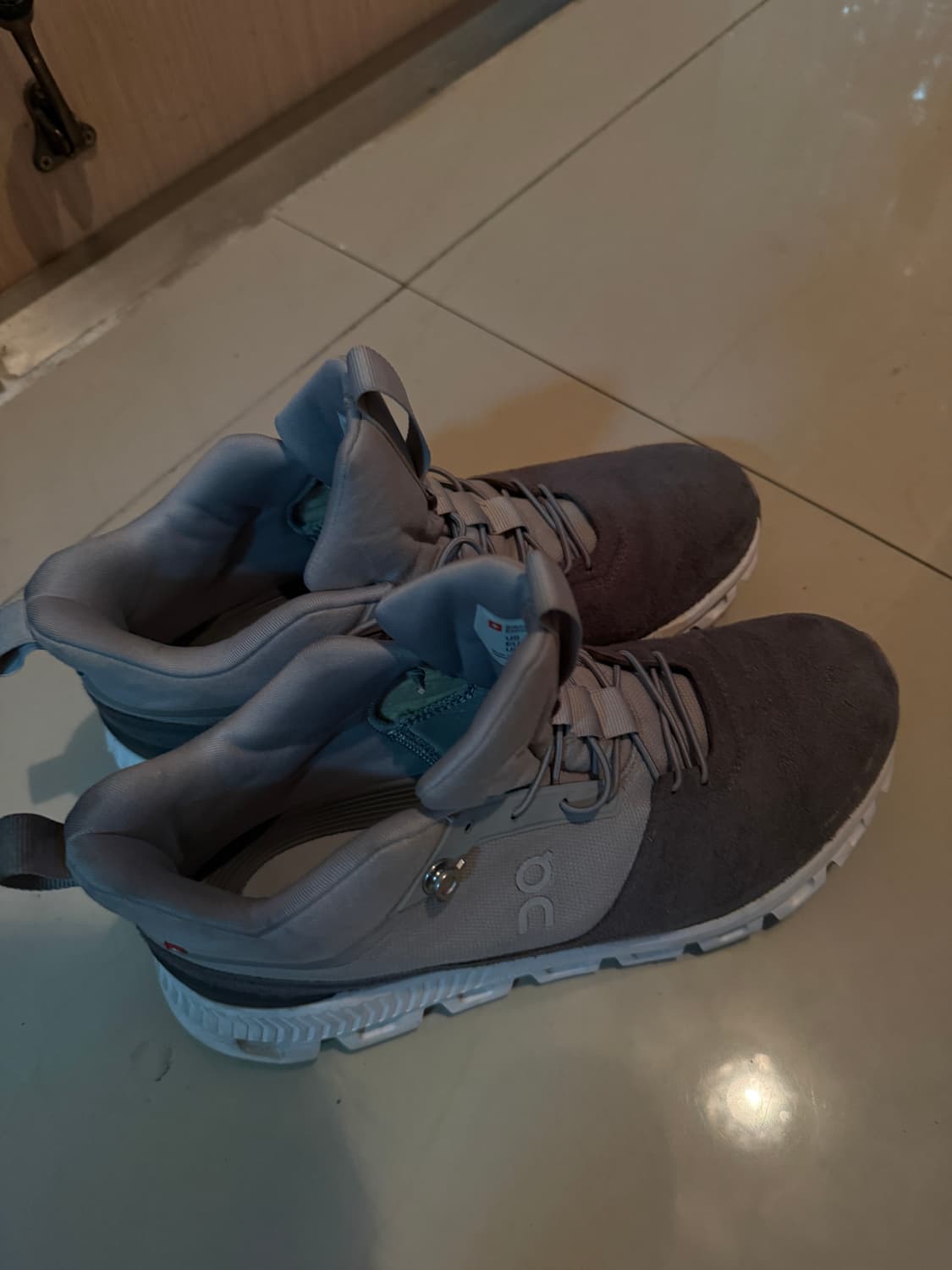 온러닝 하이 hi 270 상품이미지1