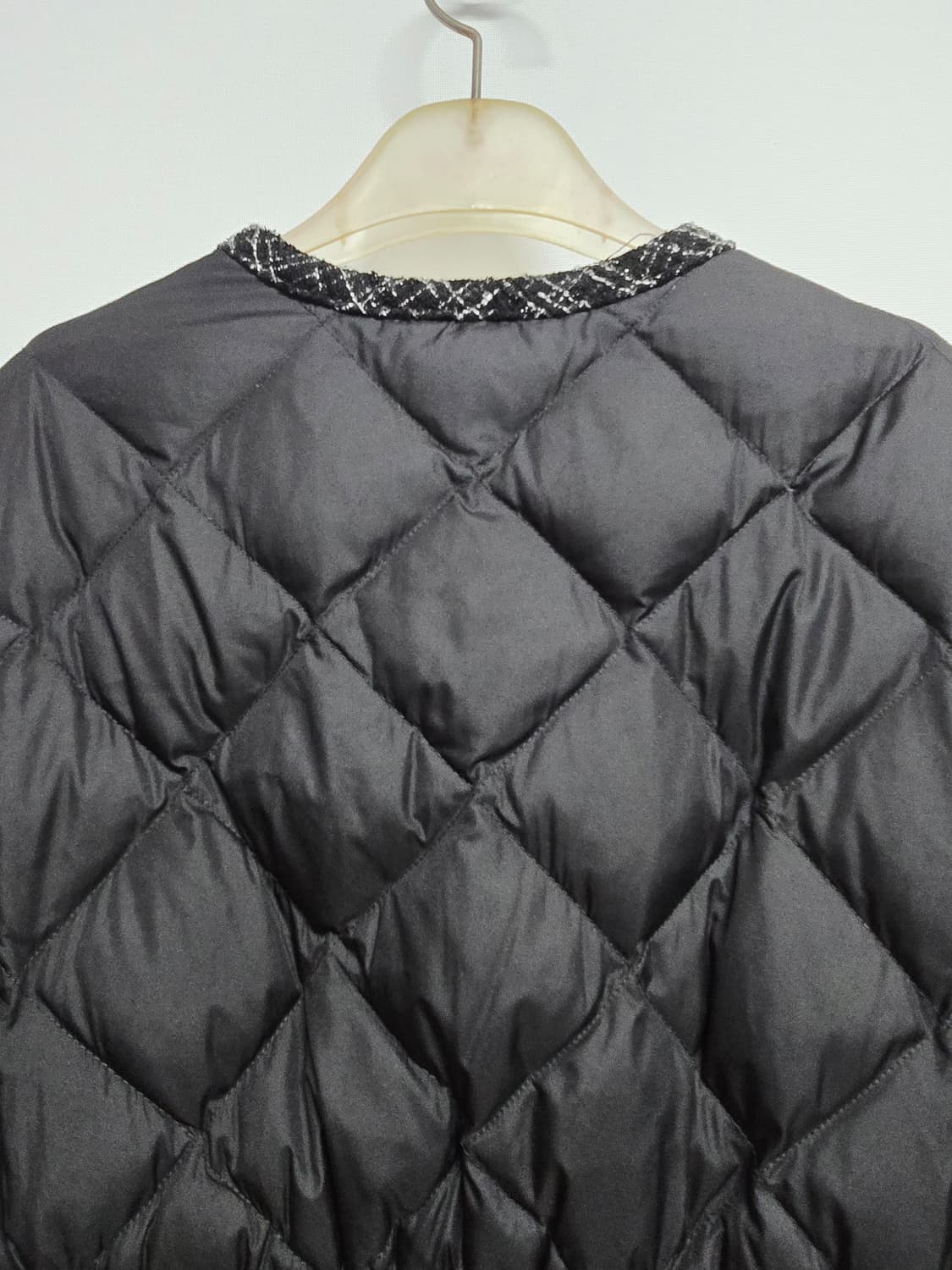 헤지스키즈 블랙 퀼팅 트위드 자켓 상품이미지5