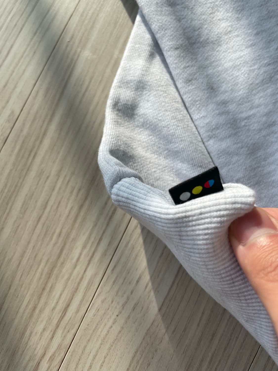 [새상품] 아이앱 스튜디오 하프 집업 그레이 상품이미지4