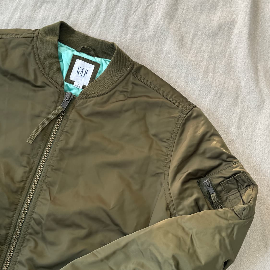 Gap 갭 우먼 카키 항공점퍼 M 상품이미지2