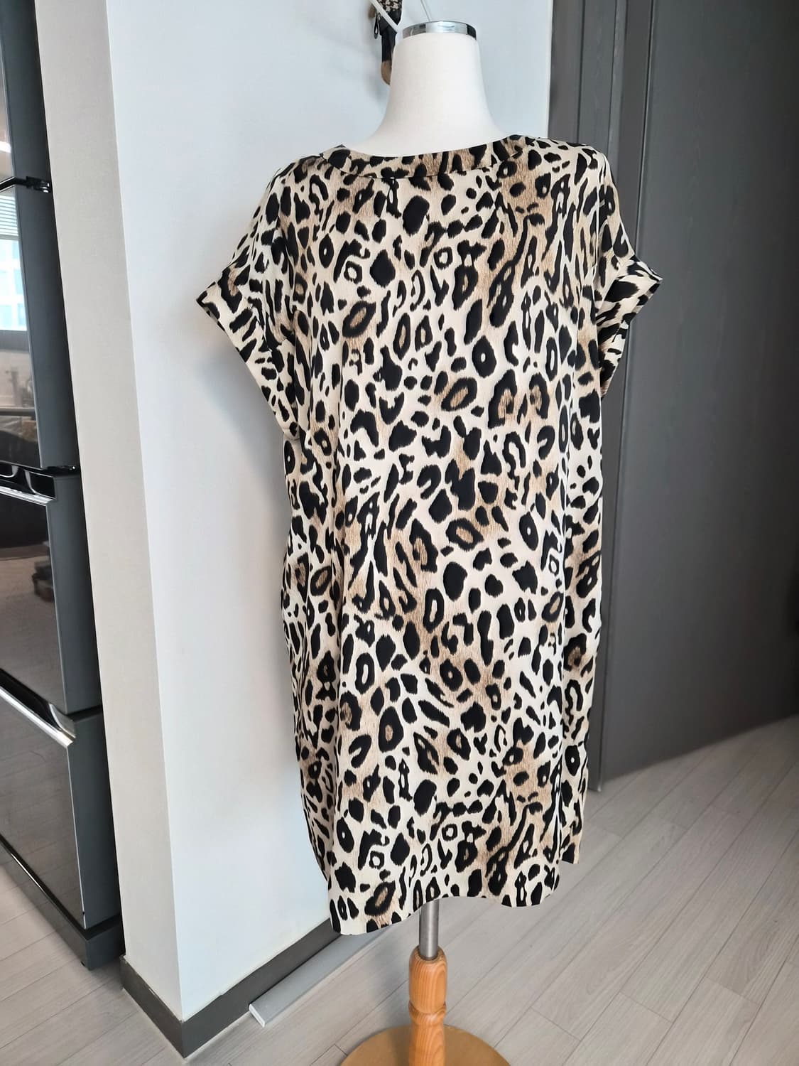 [Izzat Baba] 아이젣바바 레오파드 원피스 상품이미지5