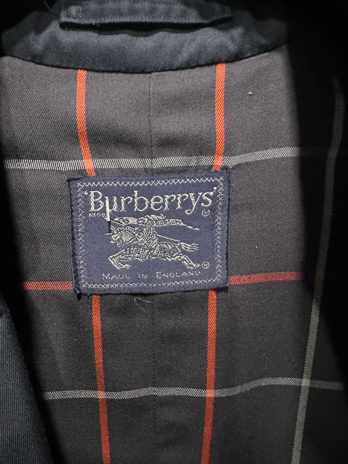 버버리 노바체크 더블트렌치코트 네이비 상품이미지4