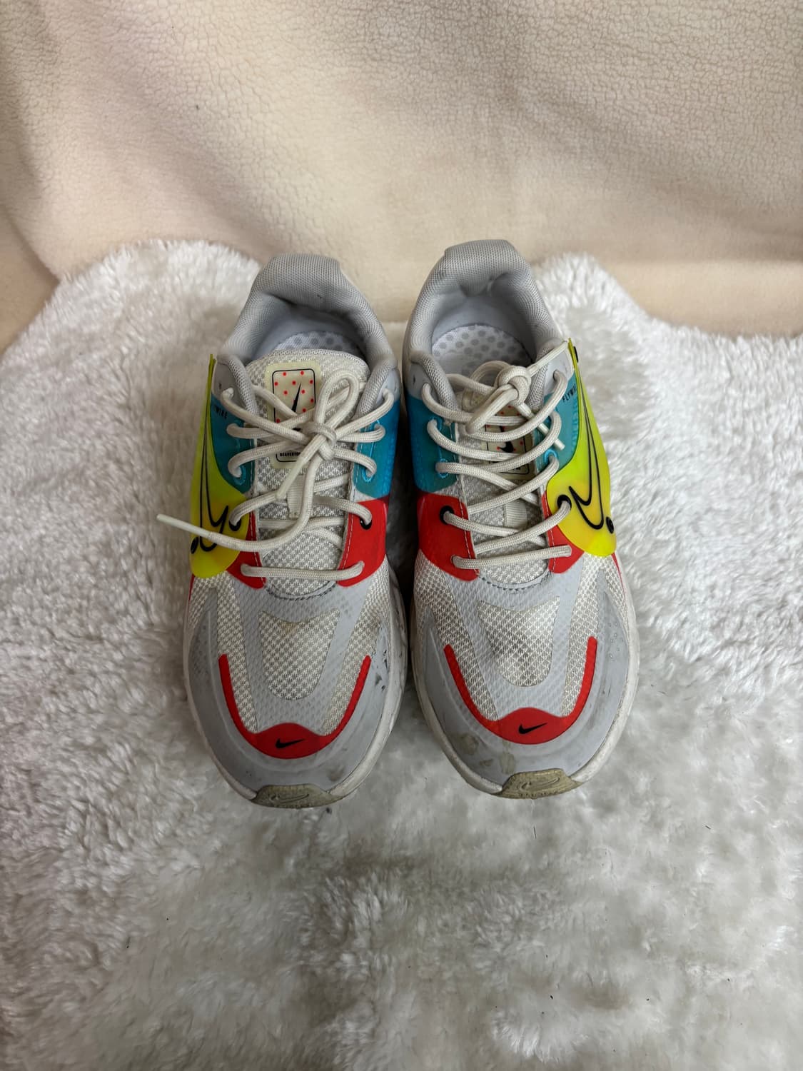 나이키 알피나 5000 멀티 컬러 운동화 상품이미지1