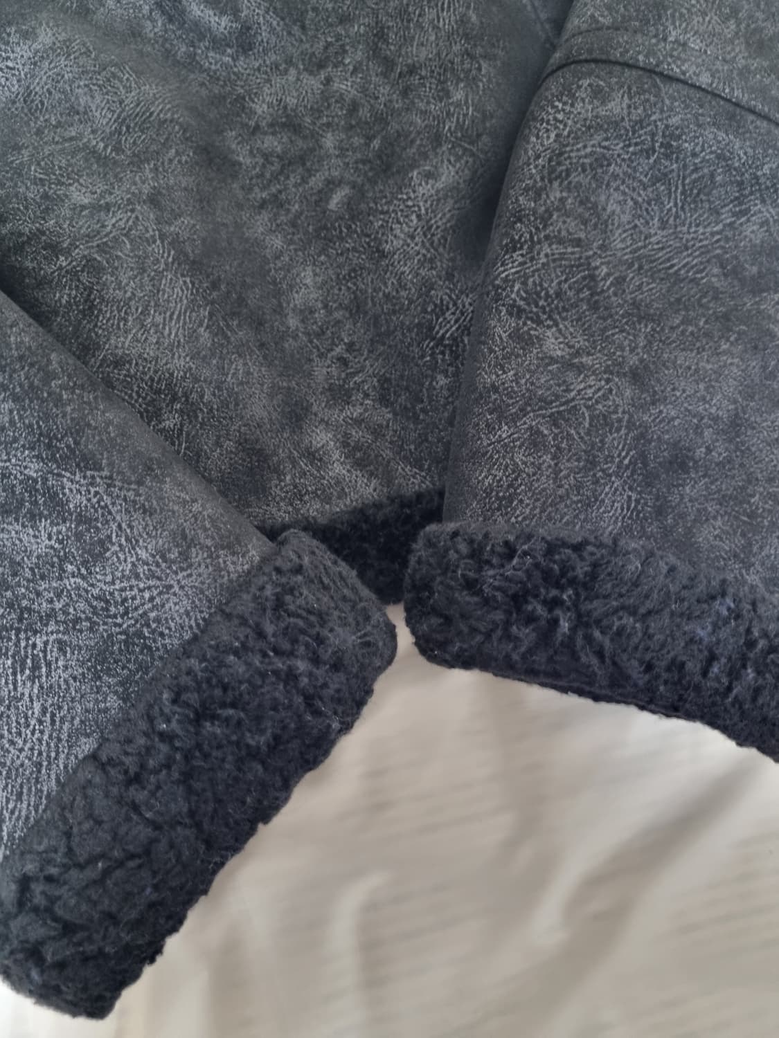 도프셉 크롭 무스탕 판매합니다 상품이미지8