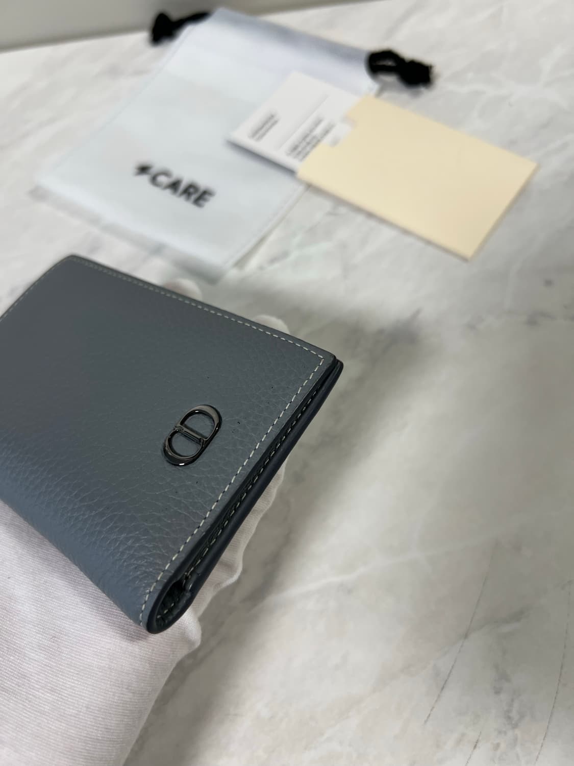 디올 CD 아이콘 버티컬 바이폴드 지갑 상품이미지6