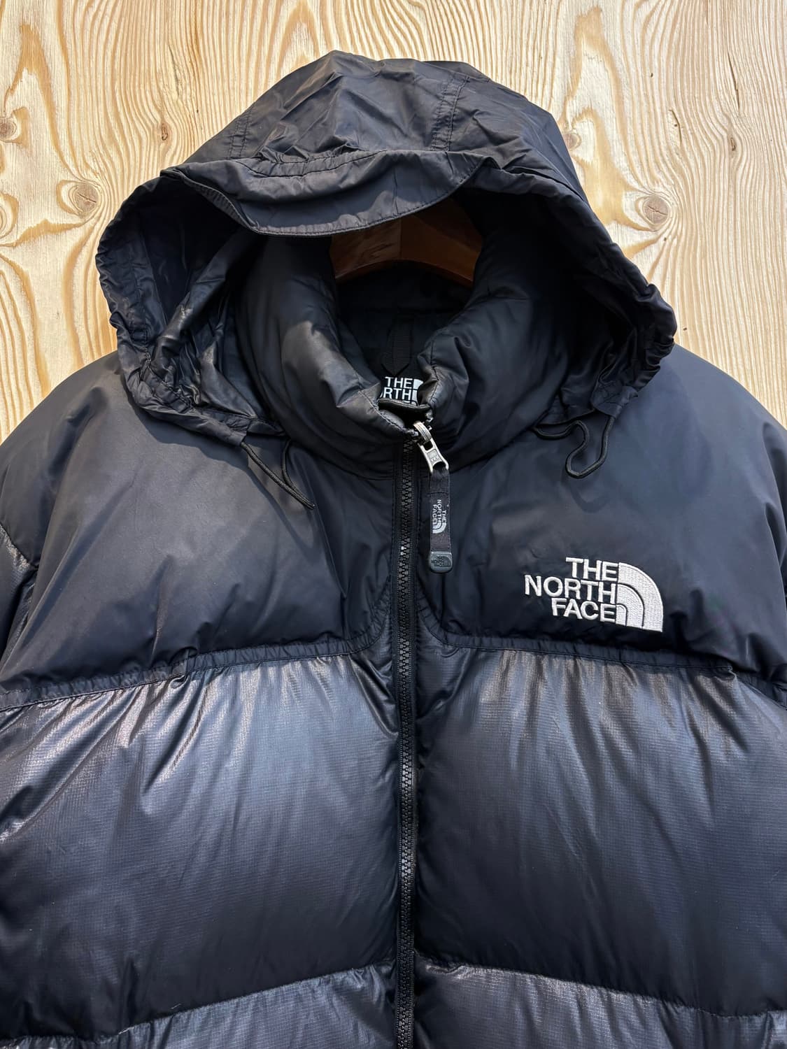 노스페이스 눕시 700 다운자켓 상품이미지2