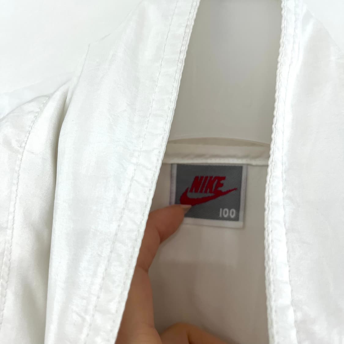 나이키 실버 자수로고 화이트 스트링 롱 윈드브레이커 자켓 상품이미지8