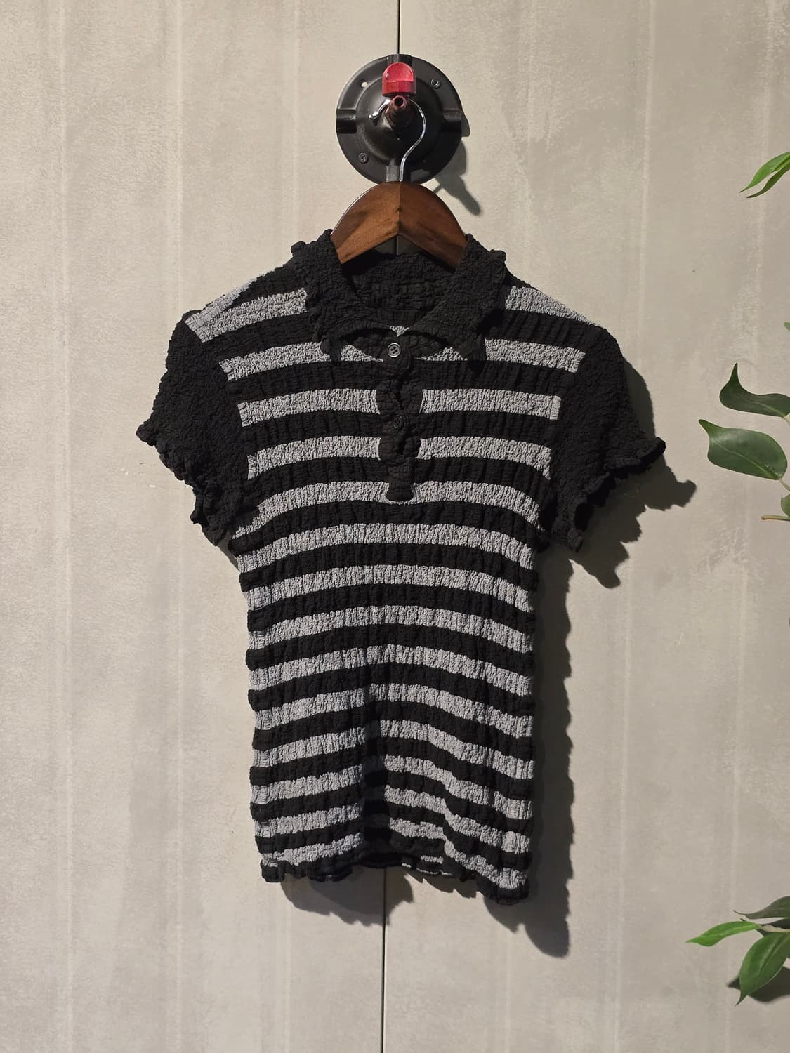 ISSEY MIYAKE me 스트라이프 플리츠 탑 상품이미지1