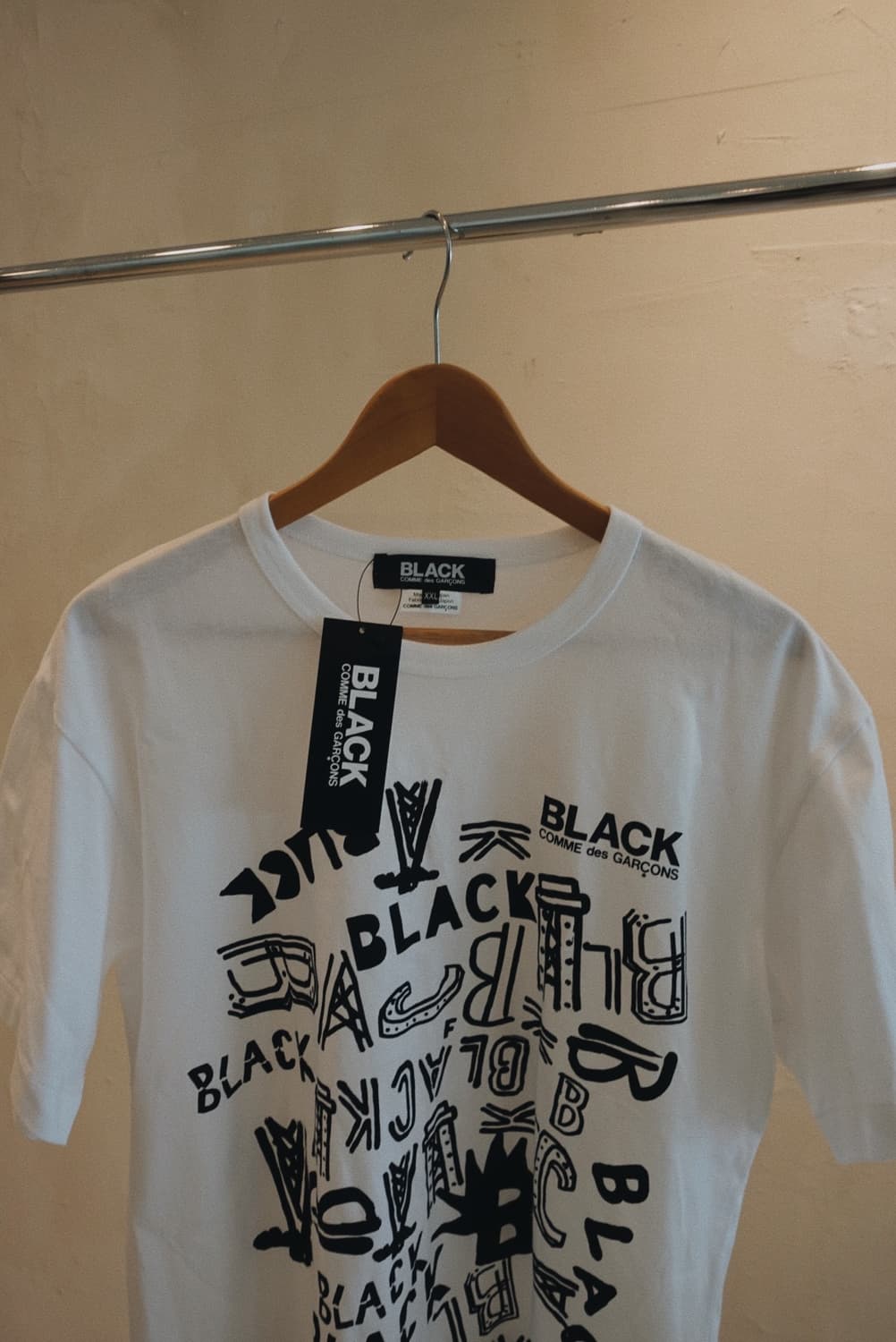 블랙 꼼데가르송 필립 티셔츠 B – 화이트 (24SS)  상품이미지2