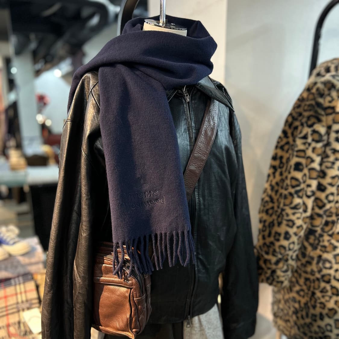 Vivienne Westwood embroidered Muffler 상품이미지6